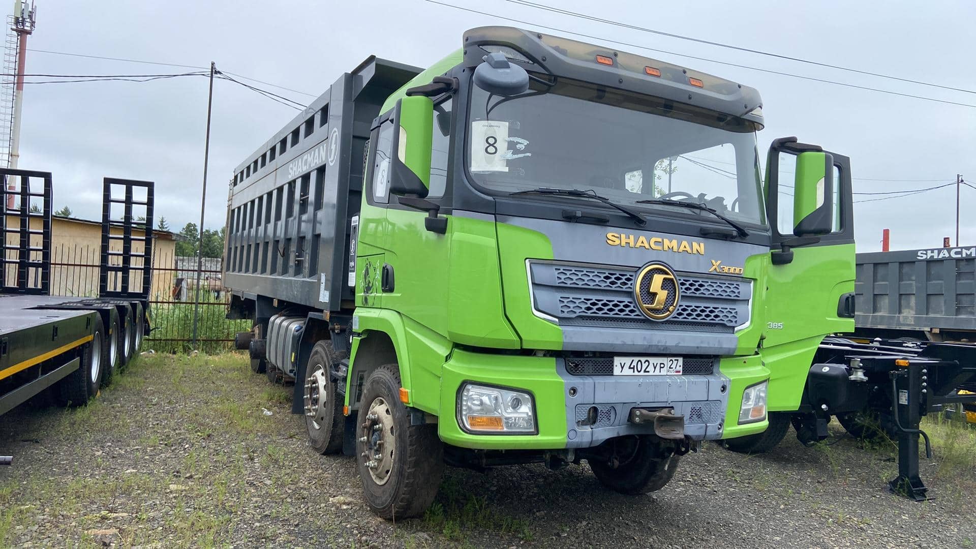 Shacman SX33186T366C,  104 000 км, 2022 года