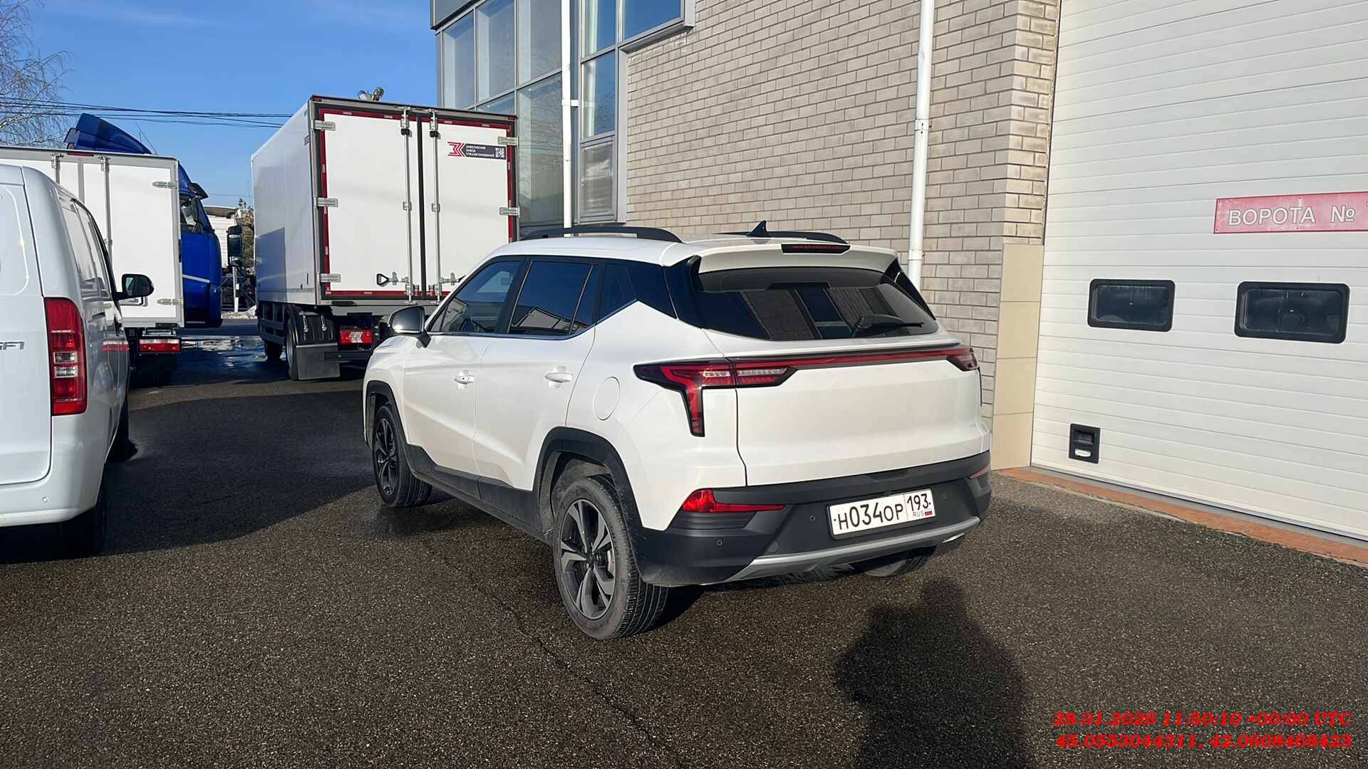 Москвич 3,  28 321 км, 2024 года в лизинг