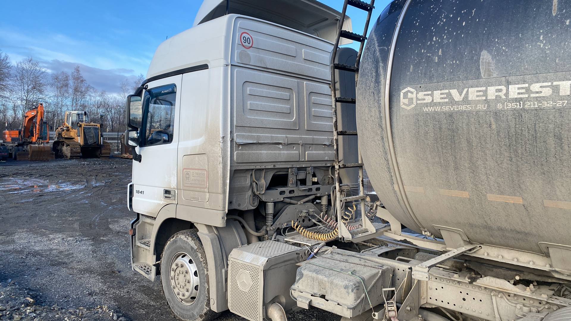 Mercedes-Benz Actros 3 1841 LS 4x2 (L),  1 134 271 км, 2017 года в лизинг