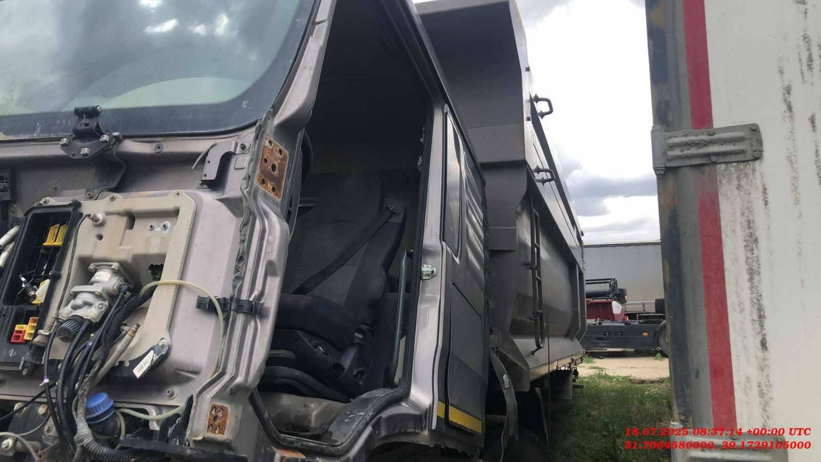 HOWO ZZ3317V386GE1 8х4,  100 000 км, 2022 года