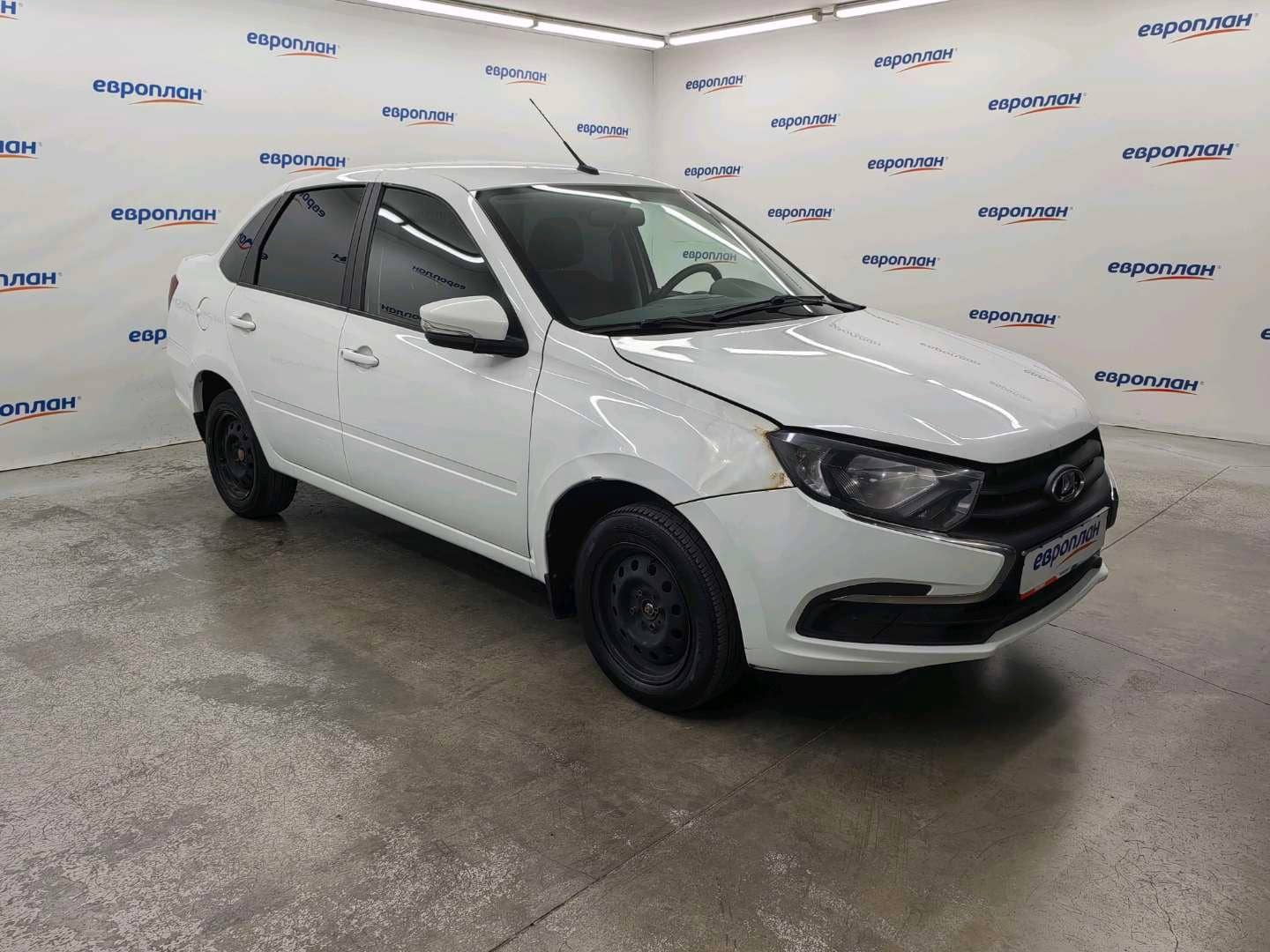 Lada Granta седан,  140 167 км, 2023 года в лизинг