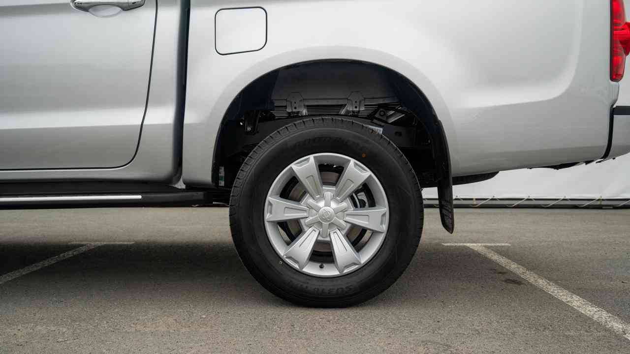 Sollers ST6 Comfort 2.0 MT 4WD