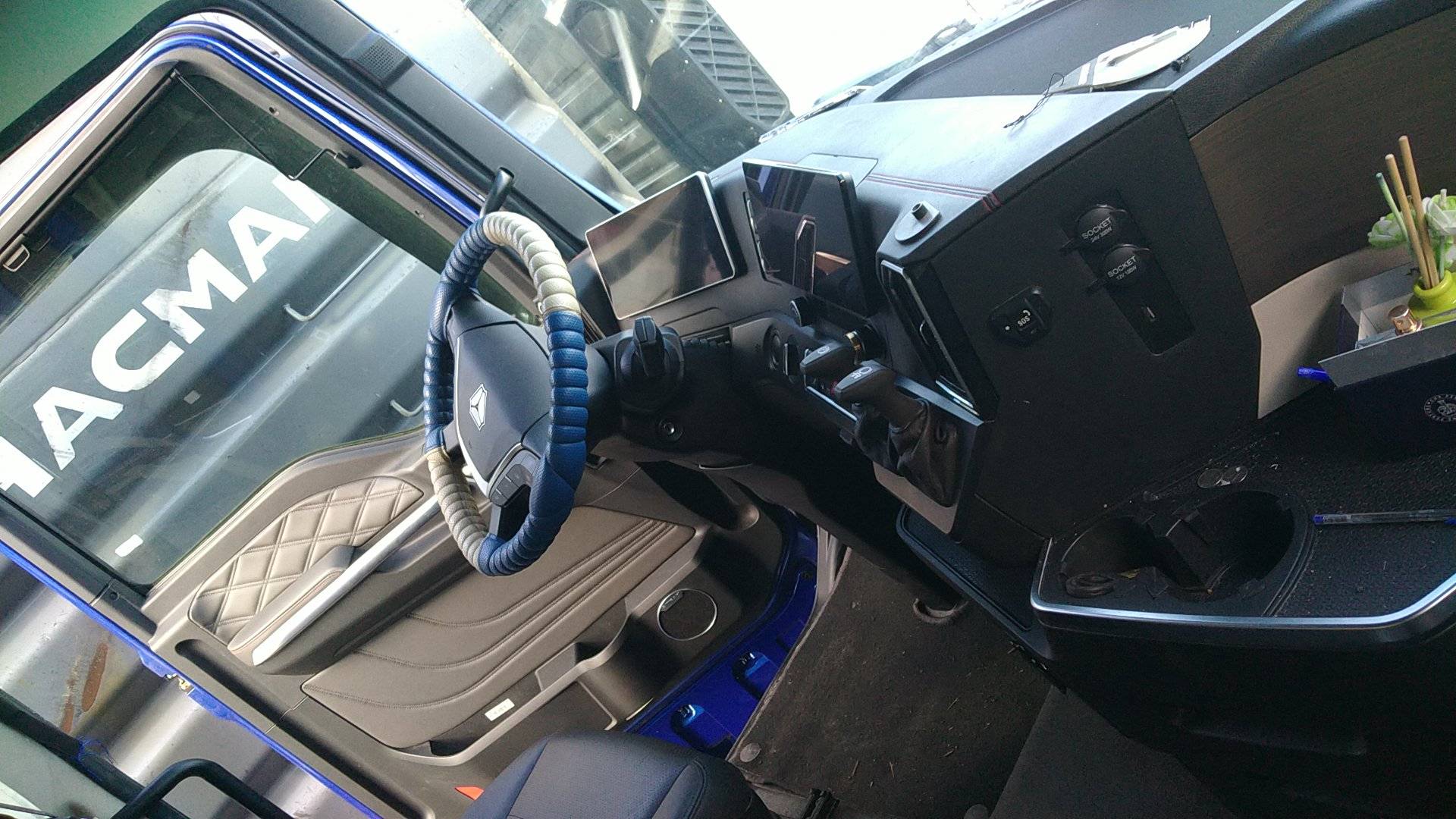 Sitrak C7H MAX ZZ4256V363HE1  ,  85 908 км, 2024 года в лизинг