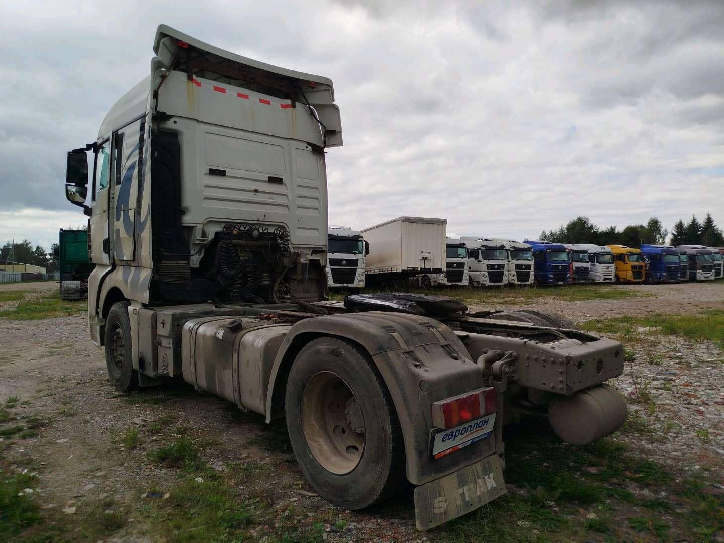 Sitrak C7H 4x2 ZZ4186V361HE,  725 975 км, 2022 года в лизинг