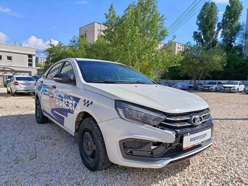 Lada Vesta седан,  115 407 км, 2023 года в лизинг