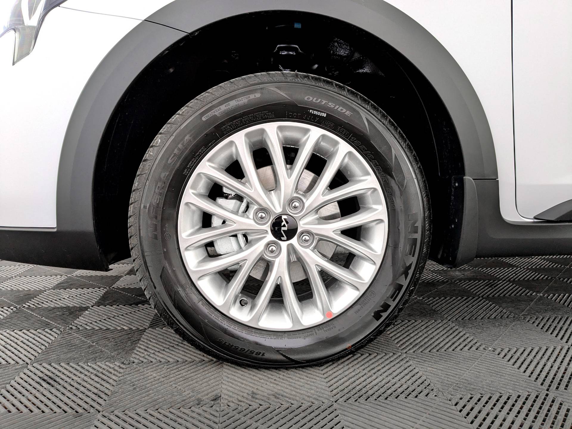 Solaris KRX Prestige 1.6 6AT