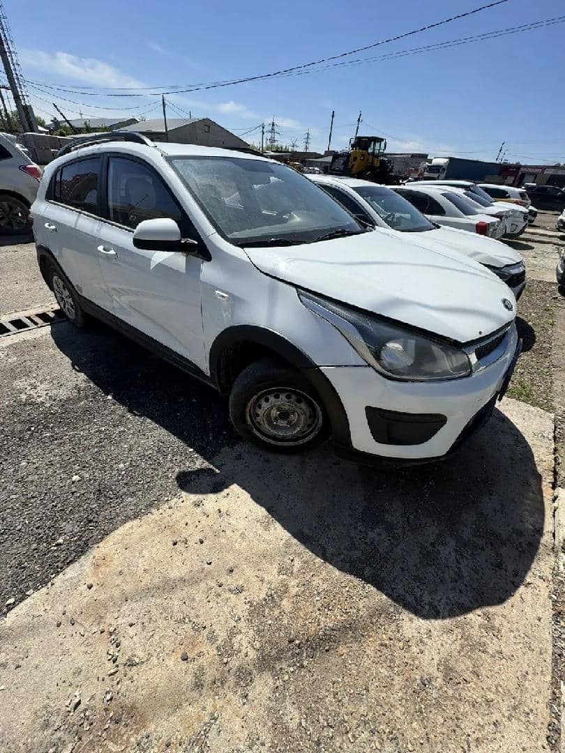 KIA Rio,  304 953 км, 2019 года в лизинг