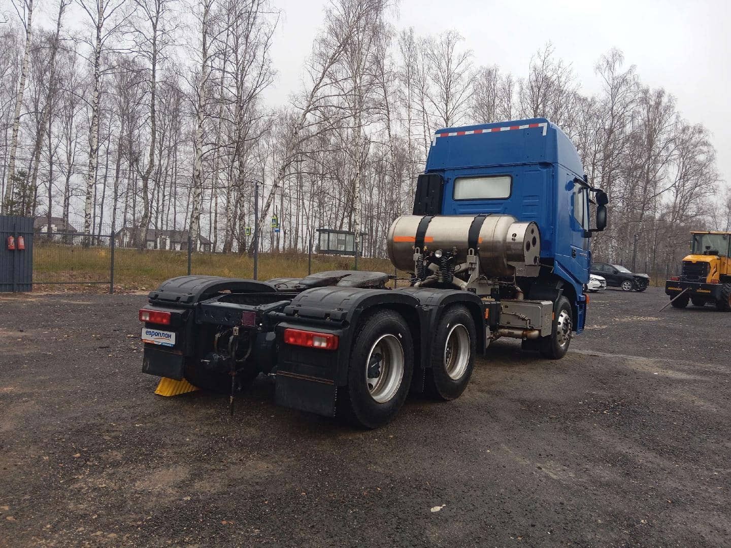 HONGYAN CQ4187HD12381T LNG, 2023 года в лизинг