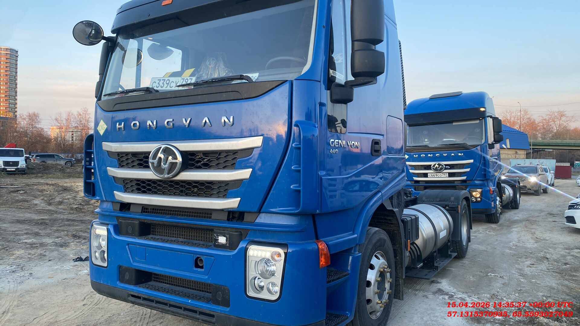 HONGYAN CQ4187HD12381T LNG