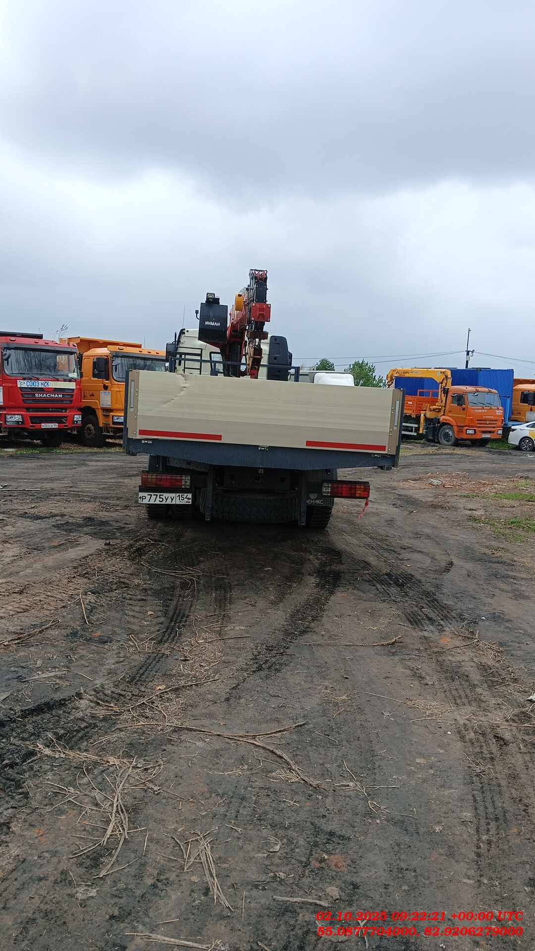 FAW CA3250P66K2T1E5 6х4,  15 448 км, 2024 года в лизинг