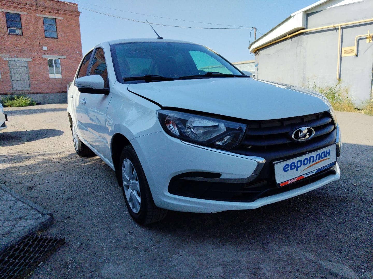 Lada Granta седан,  28 790 км, 2025 года в лизинг