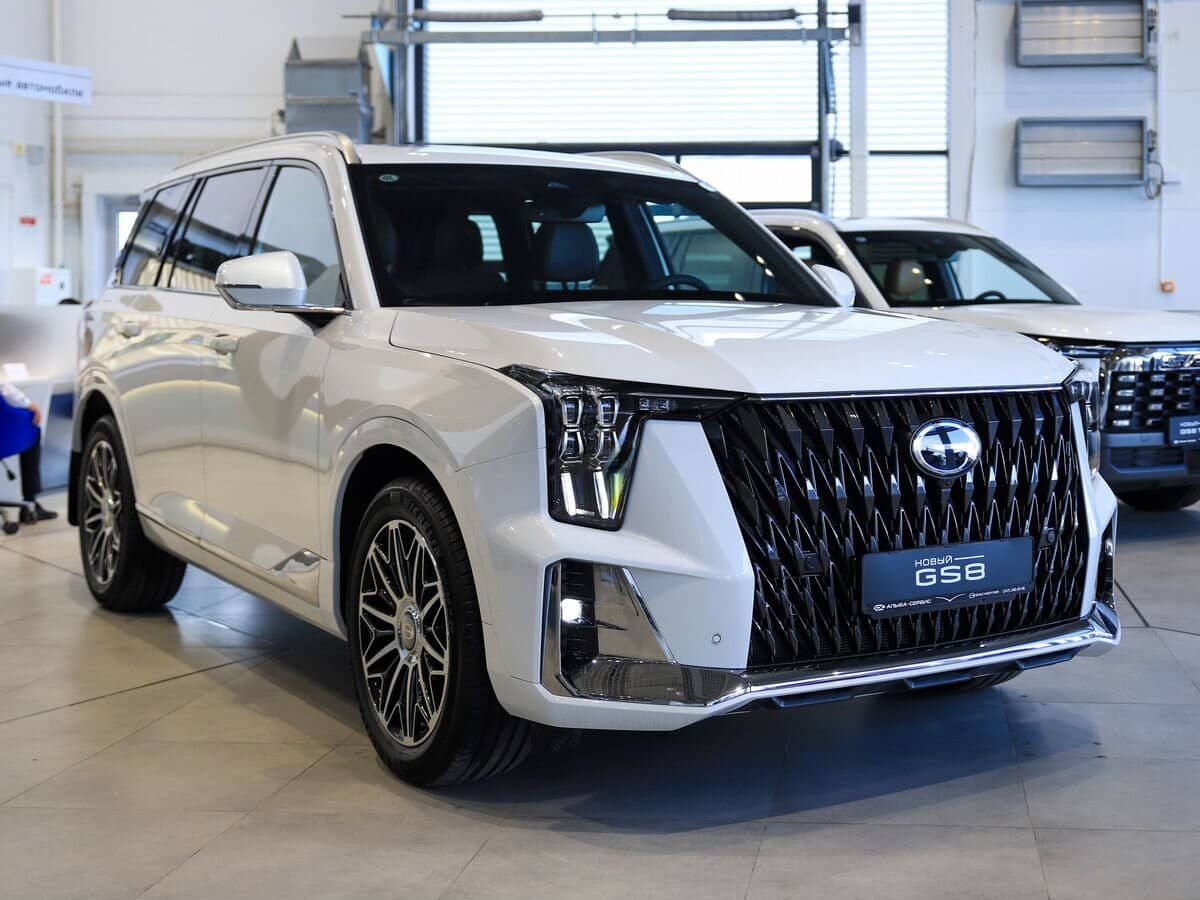 GAC GS8 Джи-Икс Премиум 2.0 АТ полный привод (GX Premium)