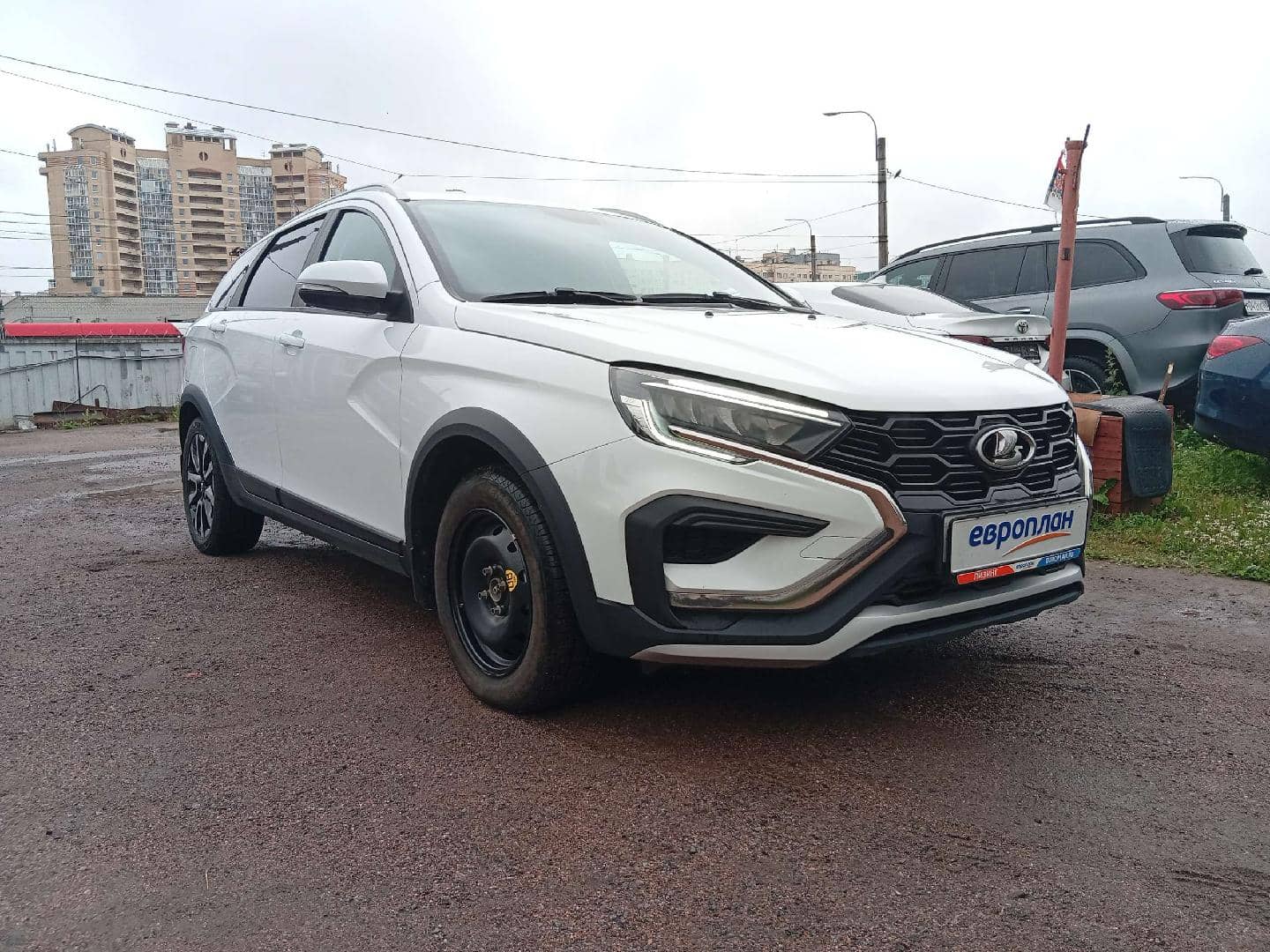 Lada Vesta универсал Кросс,  24 559 км, 2024 года в лизинг