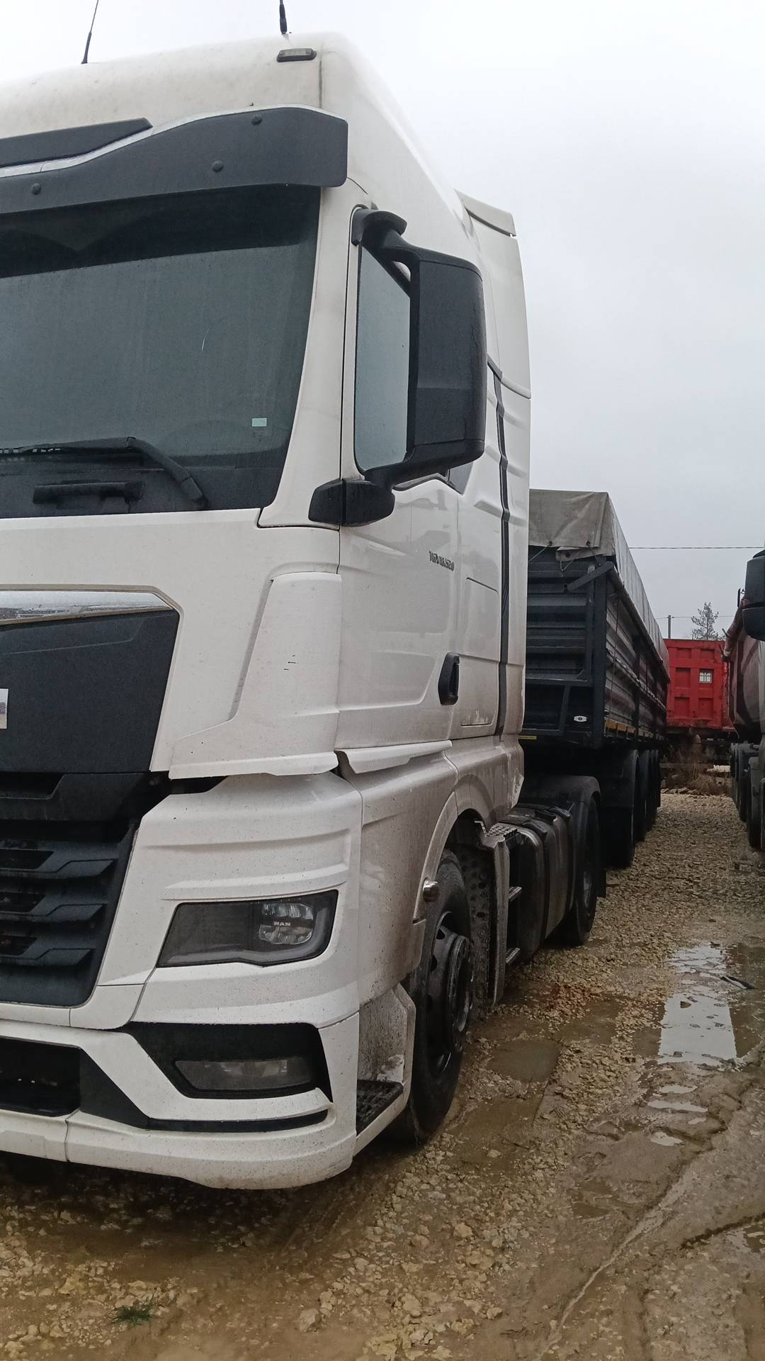 MAN TGX 18.520 4X2 BLS,  270 454 км, 2023 года в лизинг