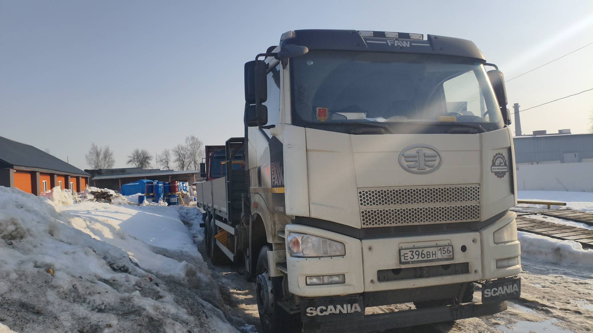 FAW CA3250P66K2T1E5 6х4,  20 925 км, 2024 года в лизинг