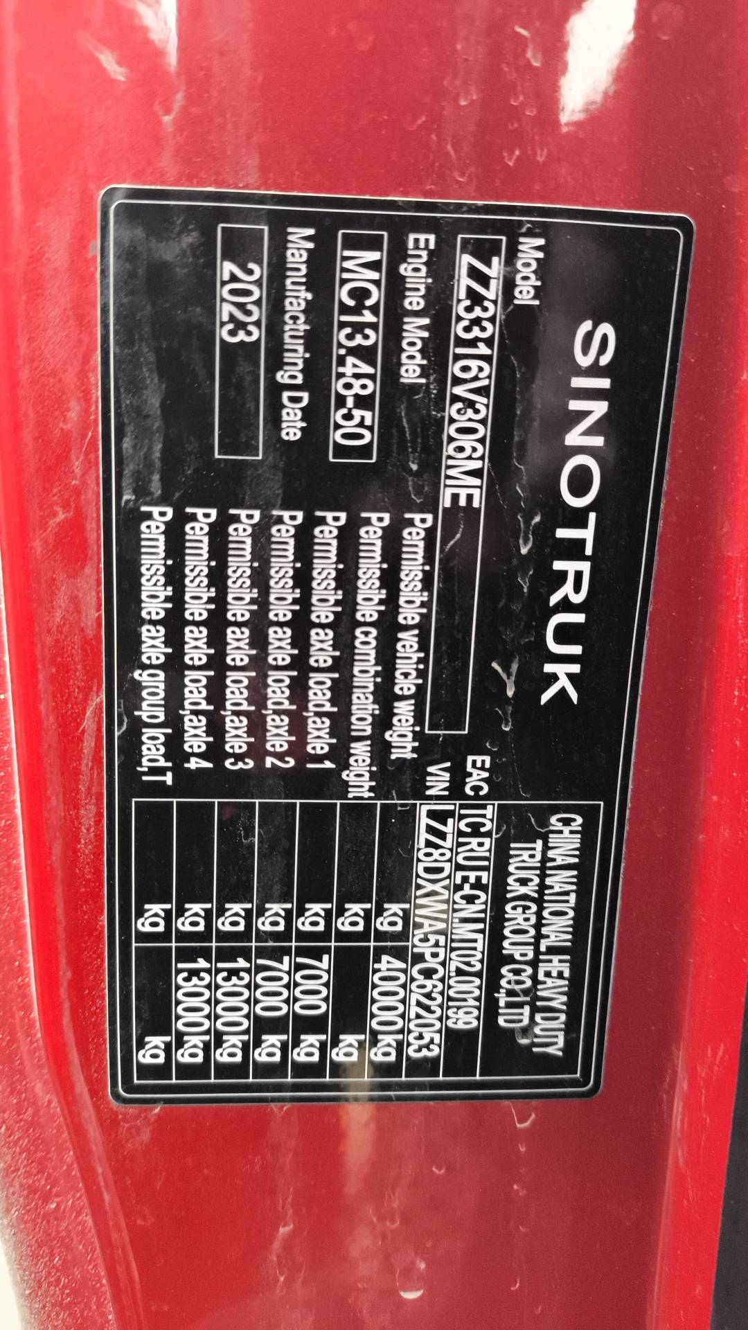 Sitrak ZZ3316V306ME,  81 000 км, 2023 года в лизинг