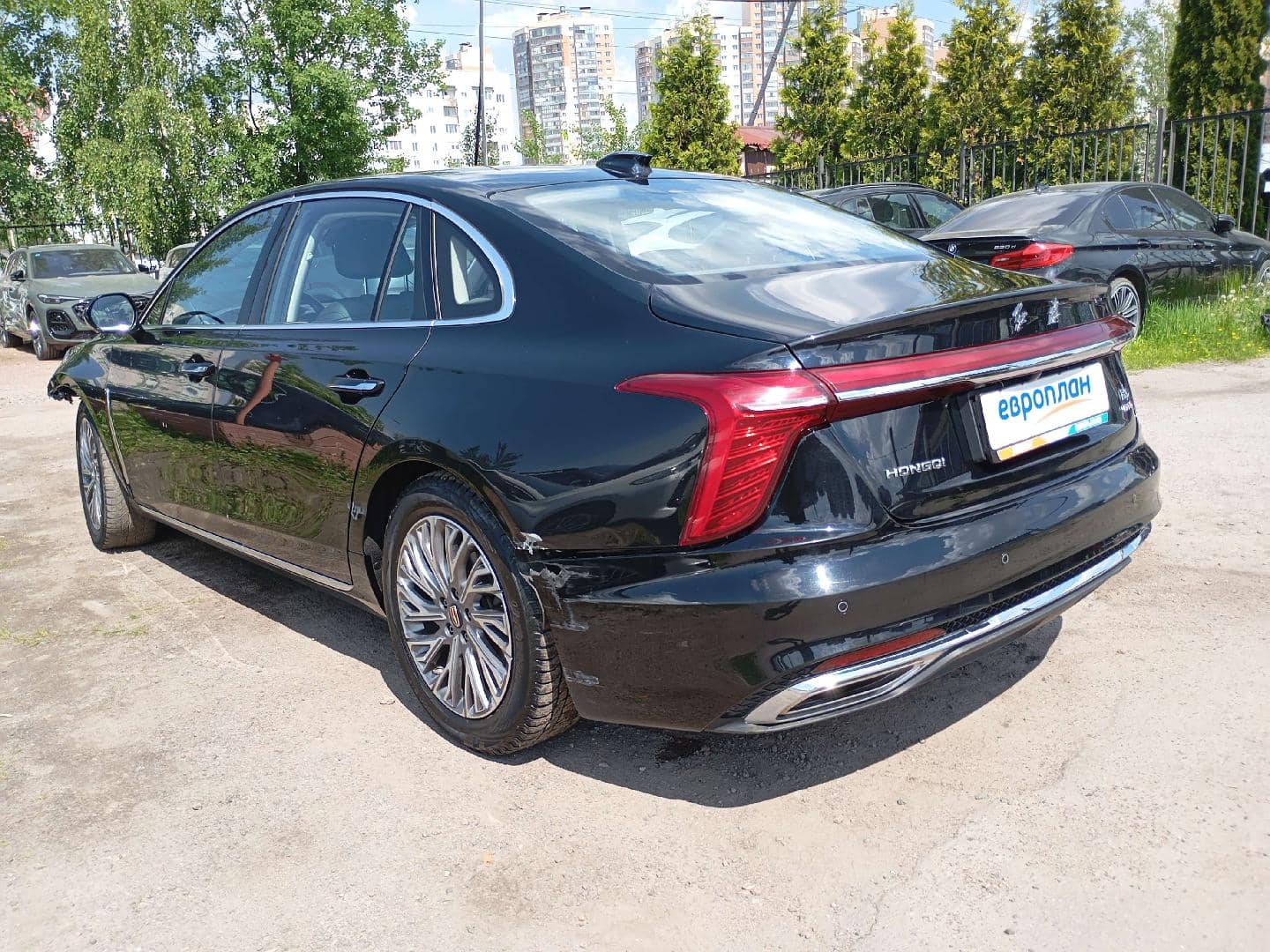 Hongqi H5,  67 132 км, 2024 года в лизинг