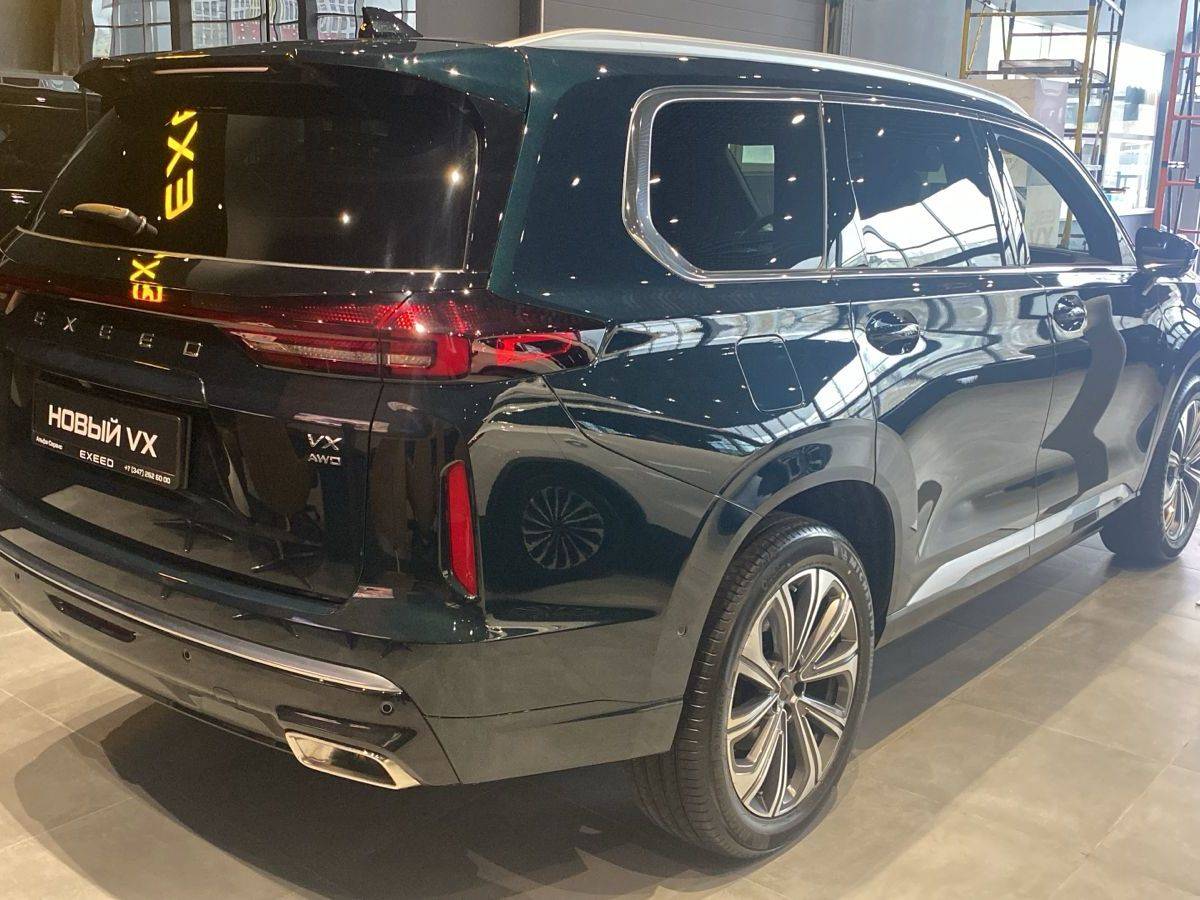 EXEED VX President 7 мест 2.0T 8AT 4WD