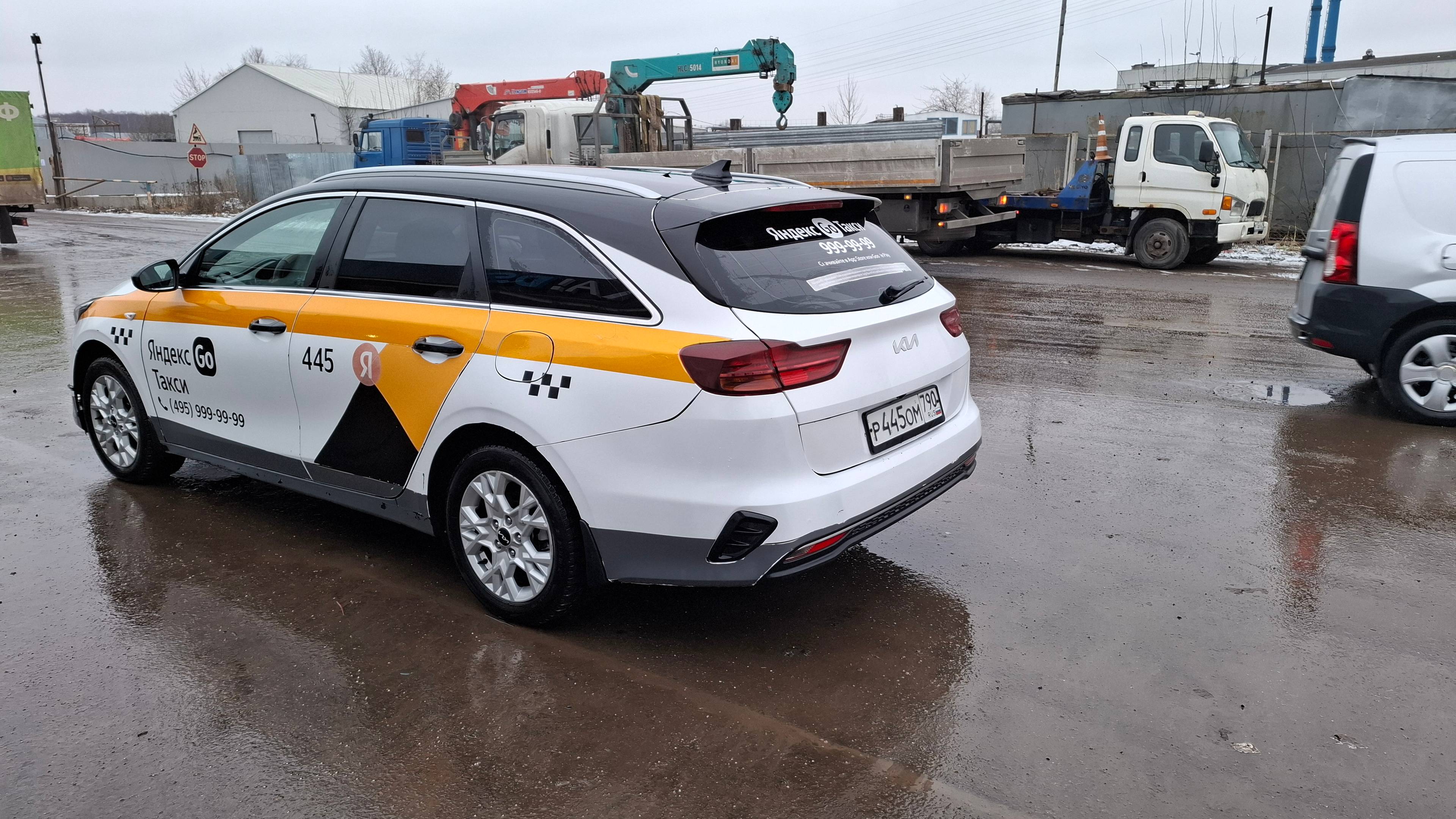 KIA Ceed SW,  206 346 км, 2022 года в лизинг