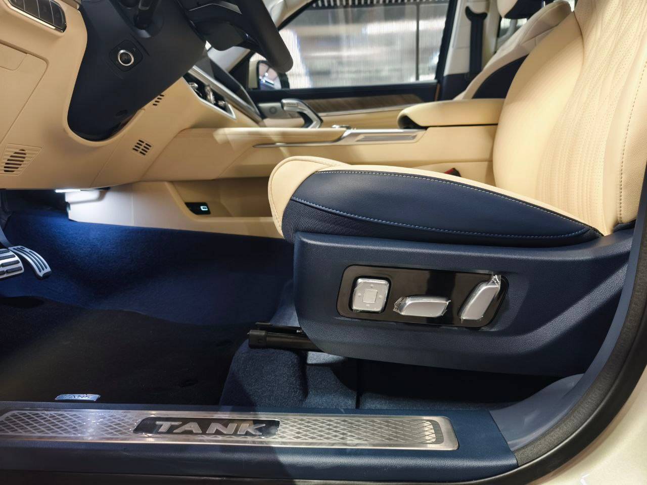 Tank 500 Premium 3.0 9AT 4WD