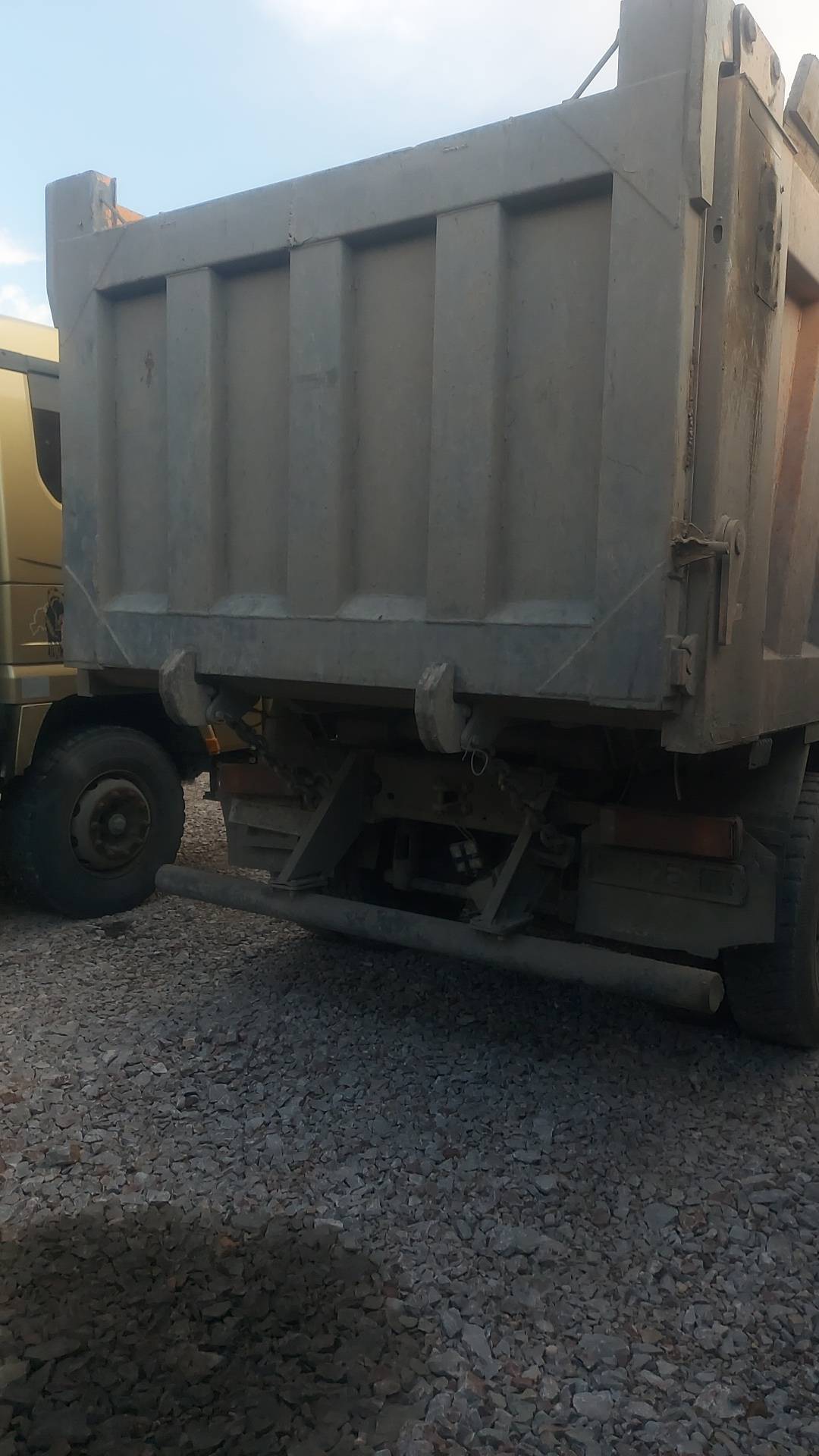 Shacman SX3258DR384,  123 462 км, 2022 года