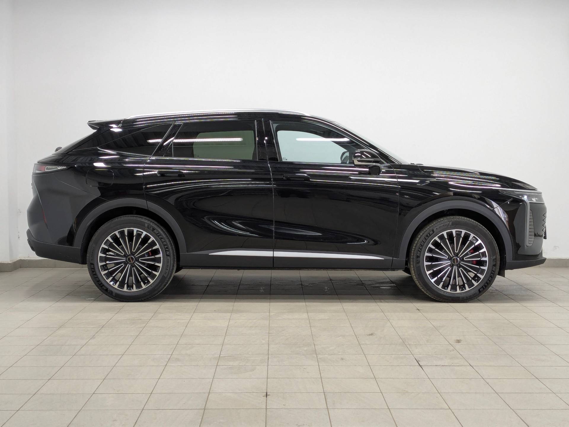 EXEED RX Premium 2.0 TGDI 8AT AWD