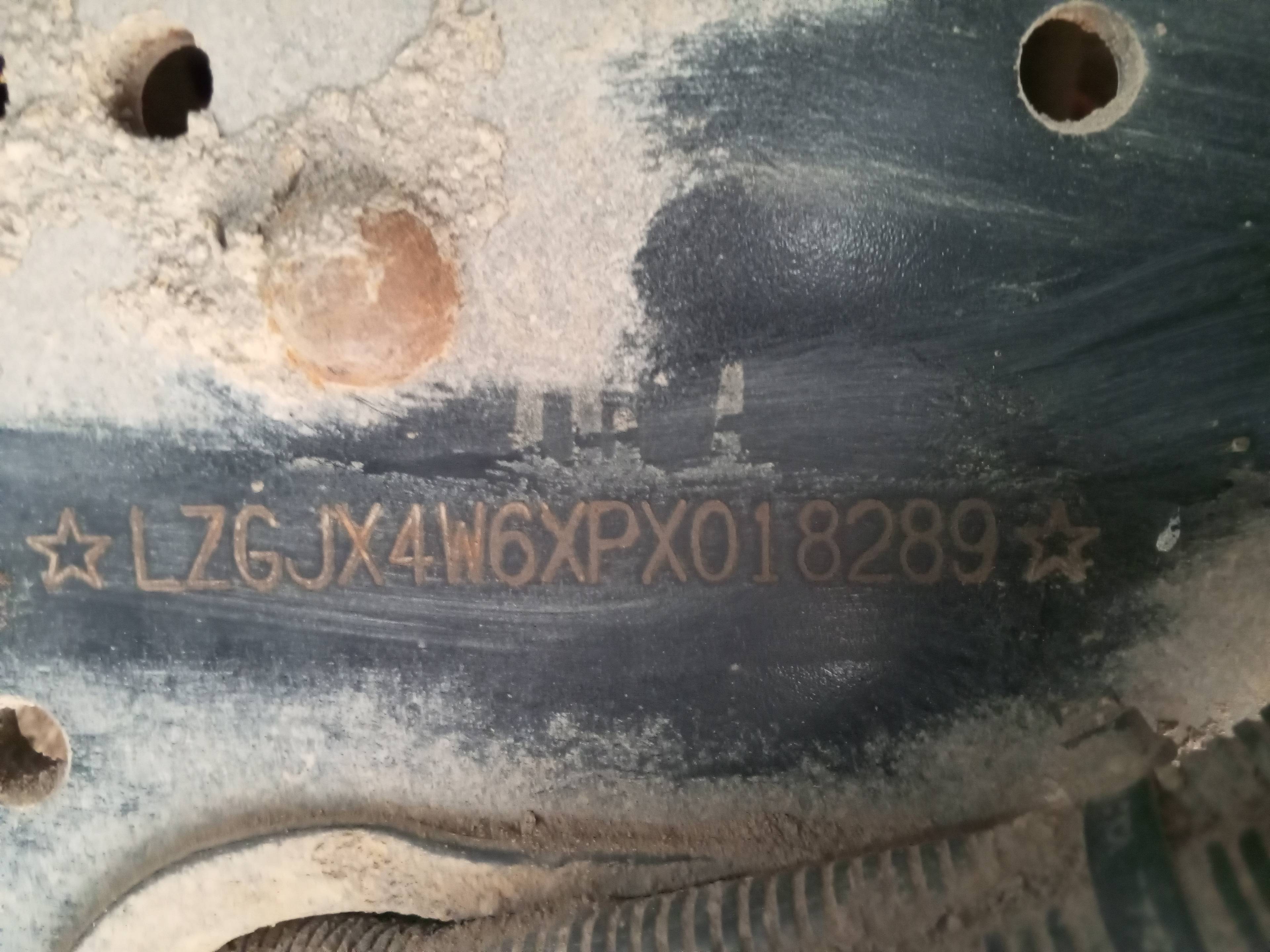 Shacman SX33186W366C,  128 683 км, 2023 года