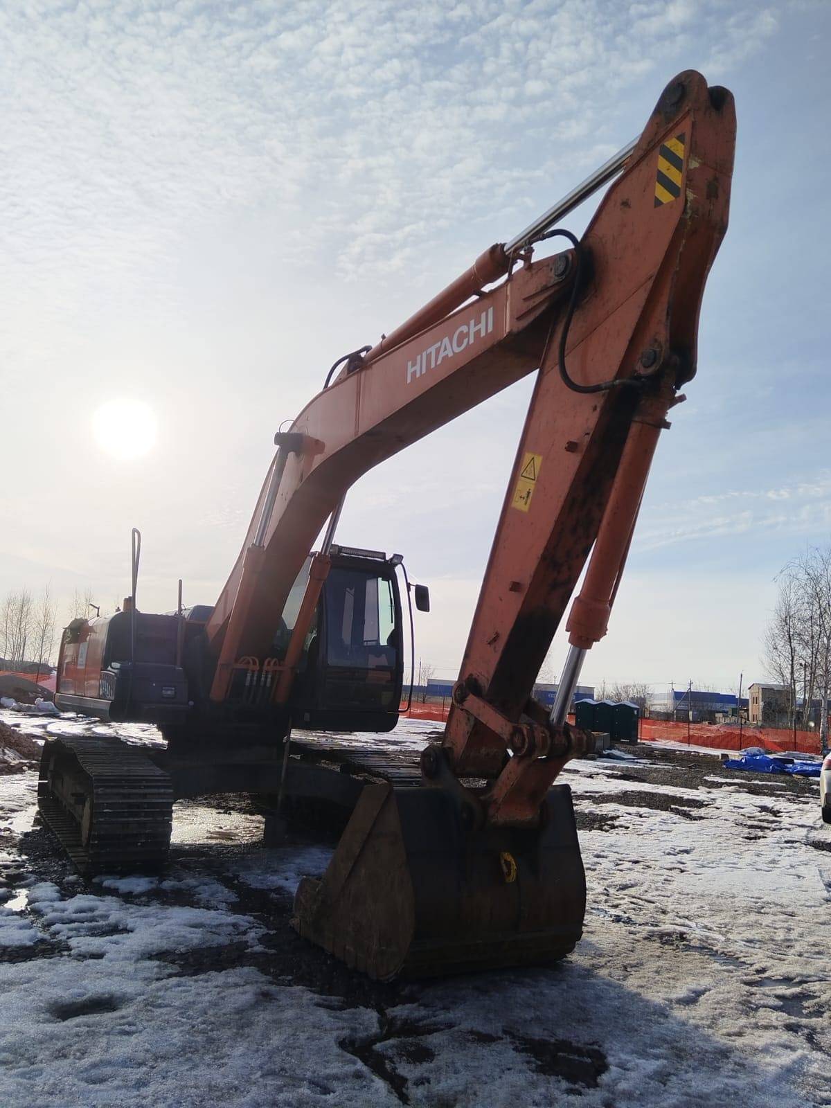 HITACHI ZX240LC-5G Лот 000008800