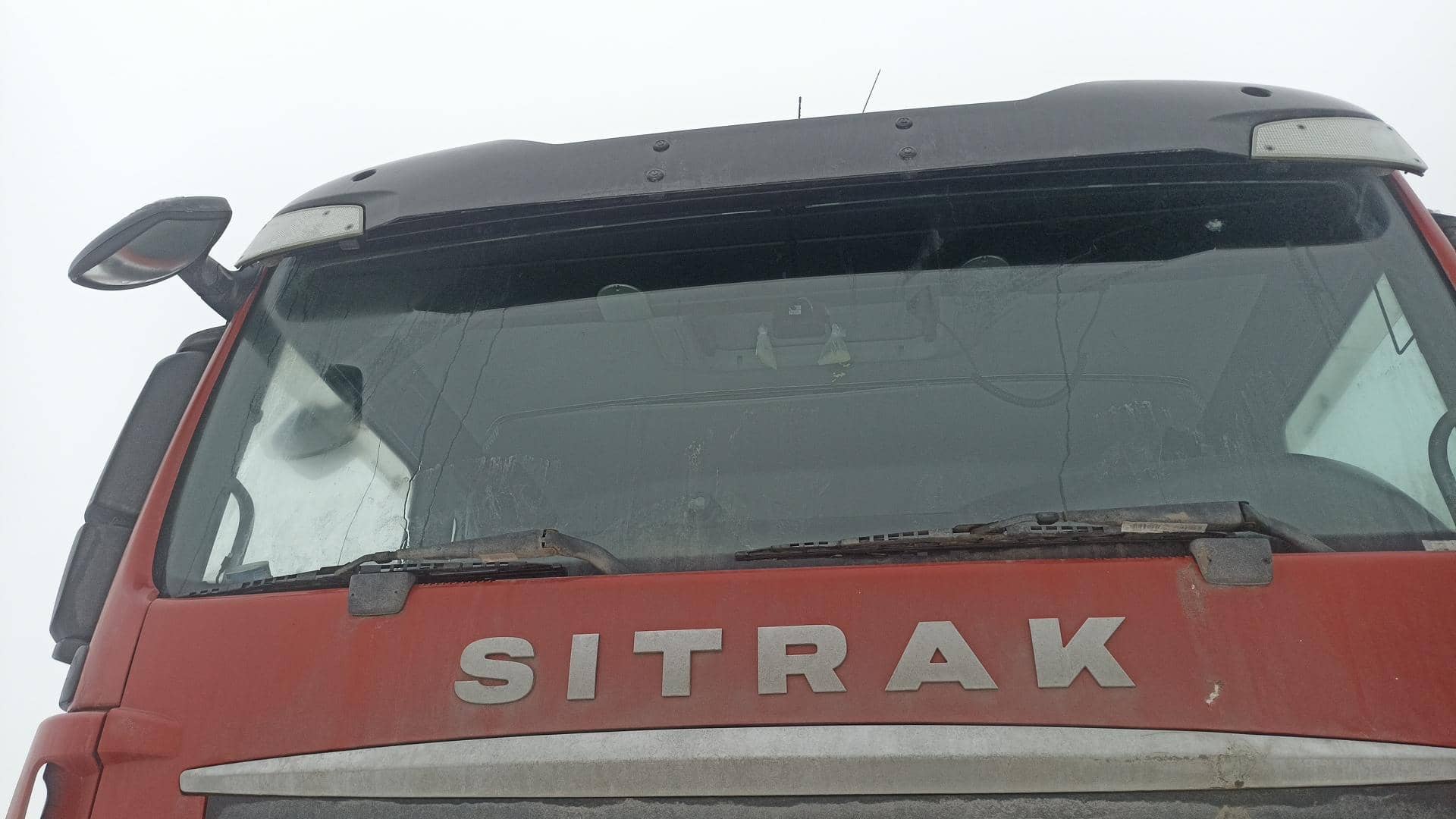 Sitrak ZZ3316V386ME,  267 556 км, 2024 года в лизинг