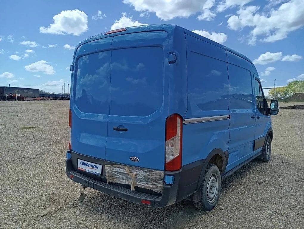Ford Transit,  179 000 км, 2021 года в лизинг