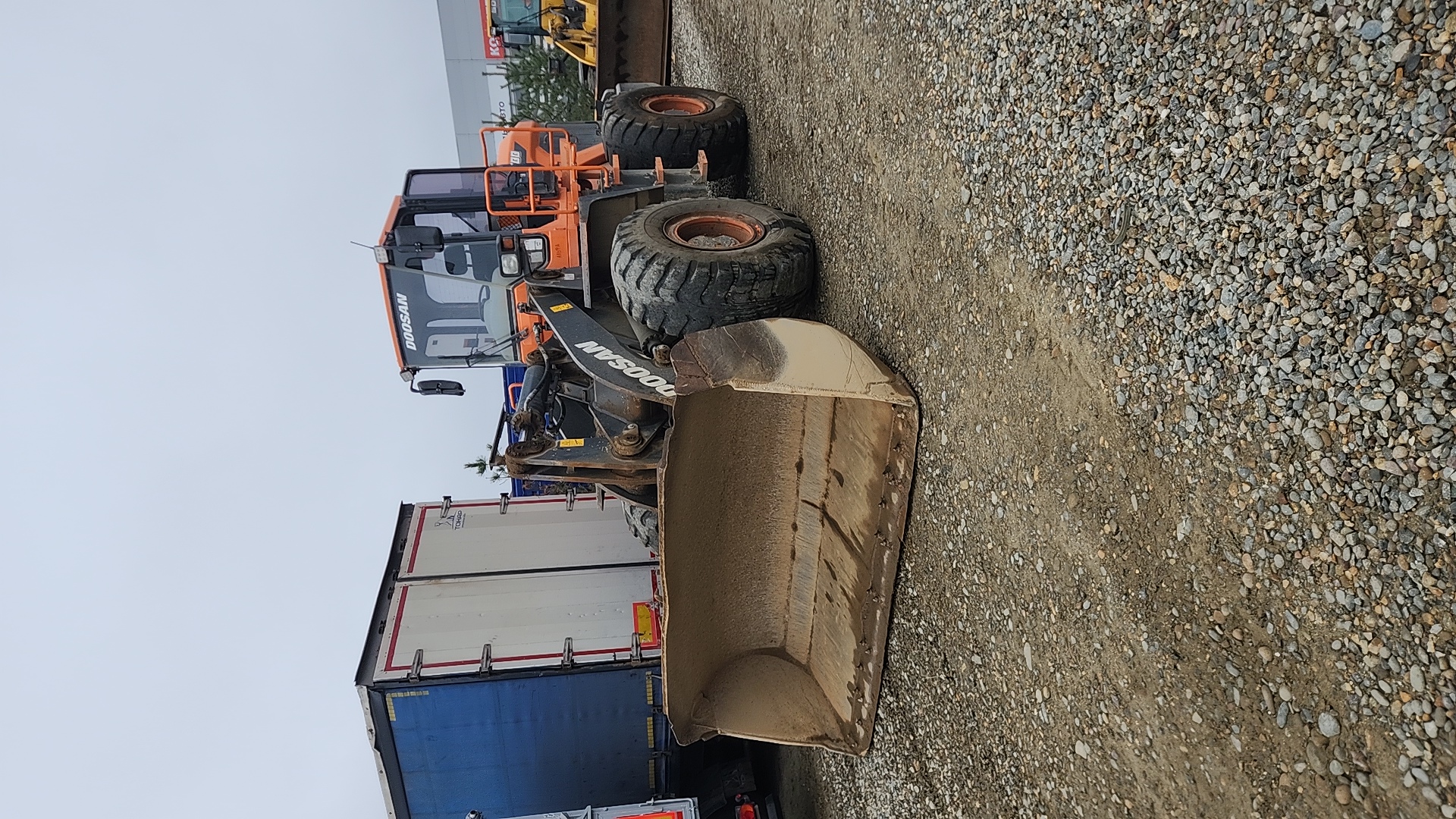 DOOSAN/DEVELON SD300,  3 921 км, 2022 года в лизинг