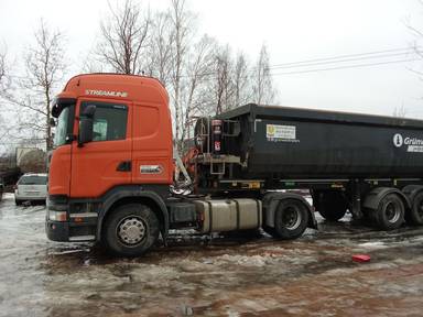 SCANIA R 440 LA 4x2