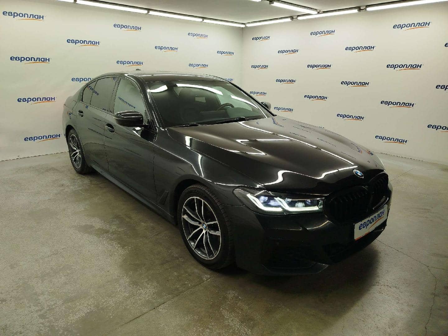 BMW 5 серия,  176 549 км, 2021 года в лизинг