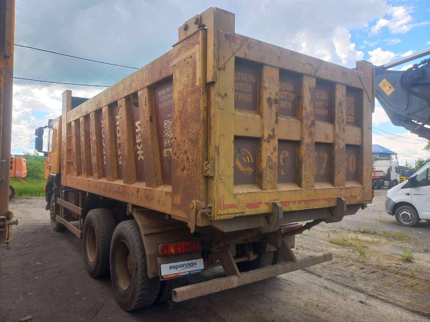 HONGYAN CQ3346HV35,  152 962 км, 2022 года в лизинг
