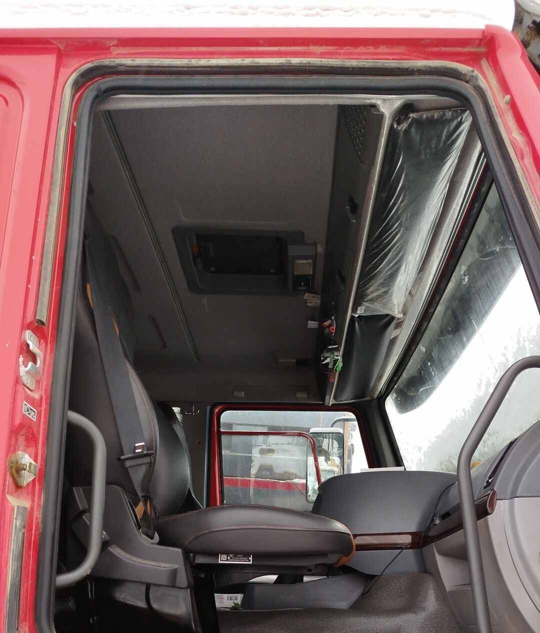 HOWO ZZ3327S3847E 6х4,  55 052 км, 2023 года в лизинг