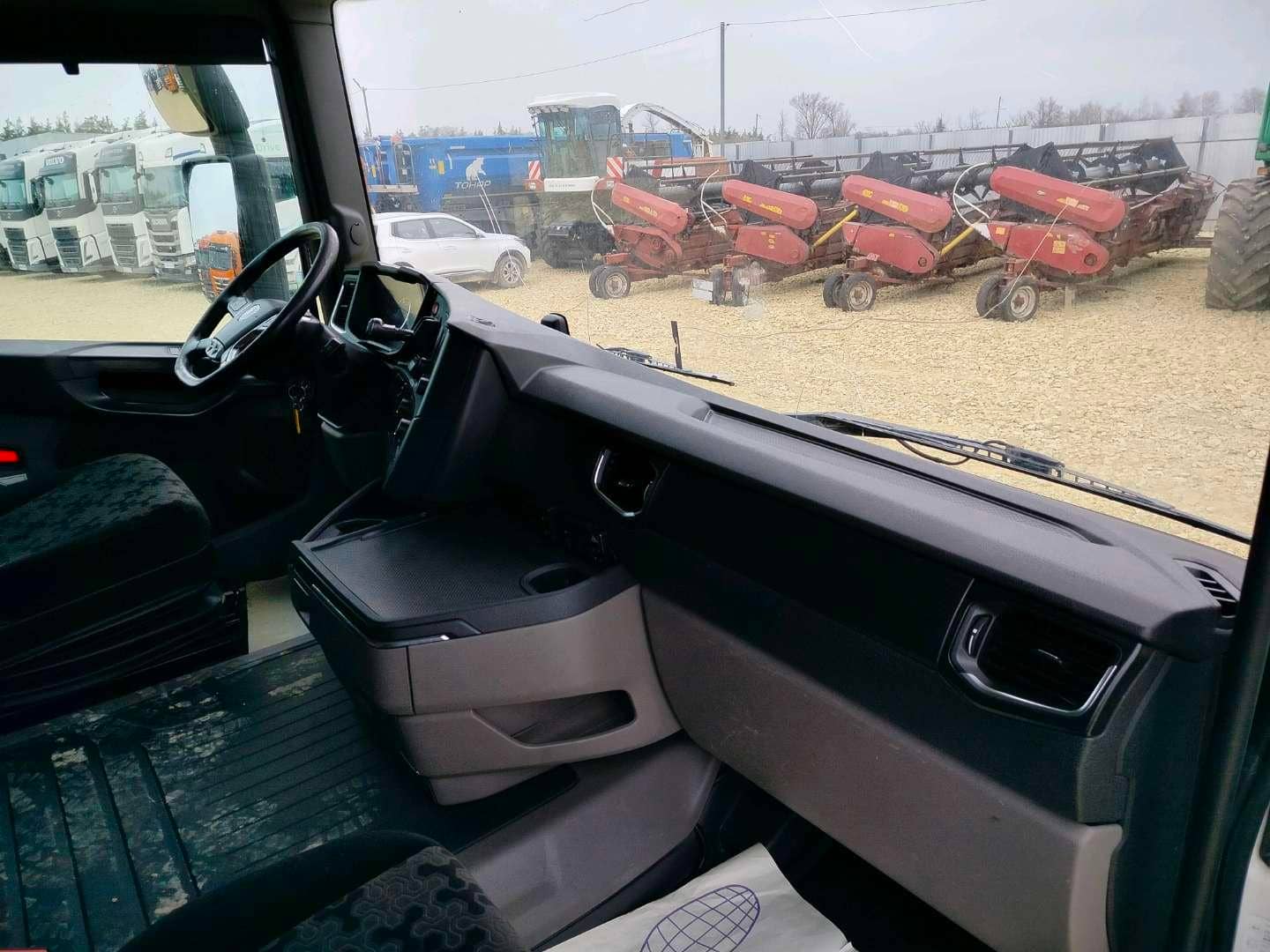 SCANIA R4X200 R410,  557 547 км, 2021 года в лизинг
