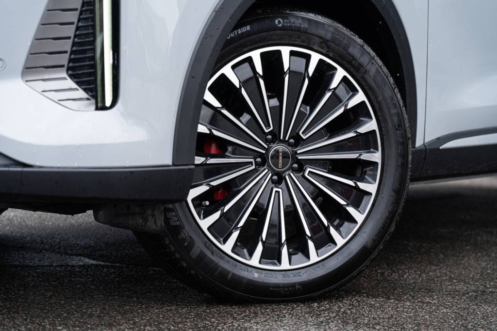 EXEED RX Premium 2.0 TGDI 8AT AWD