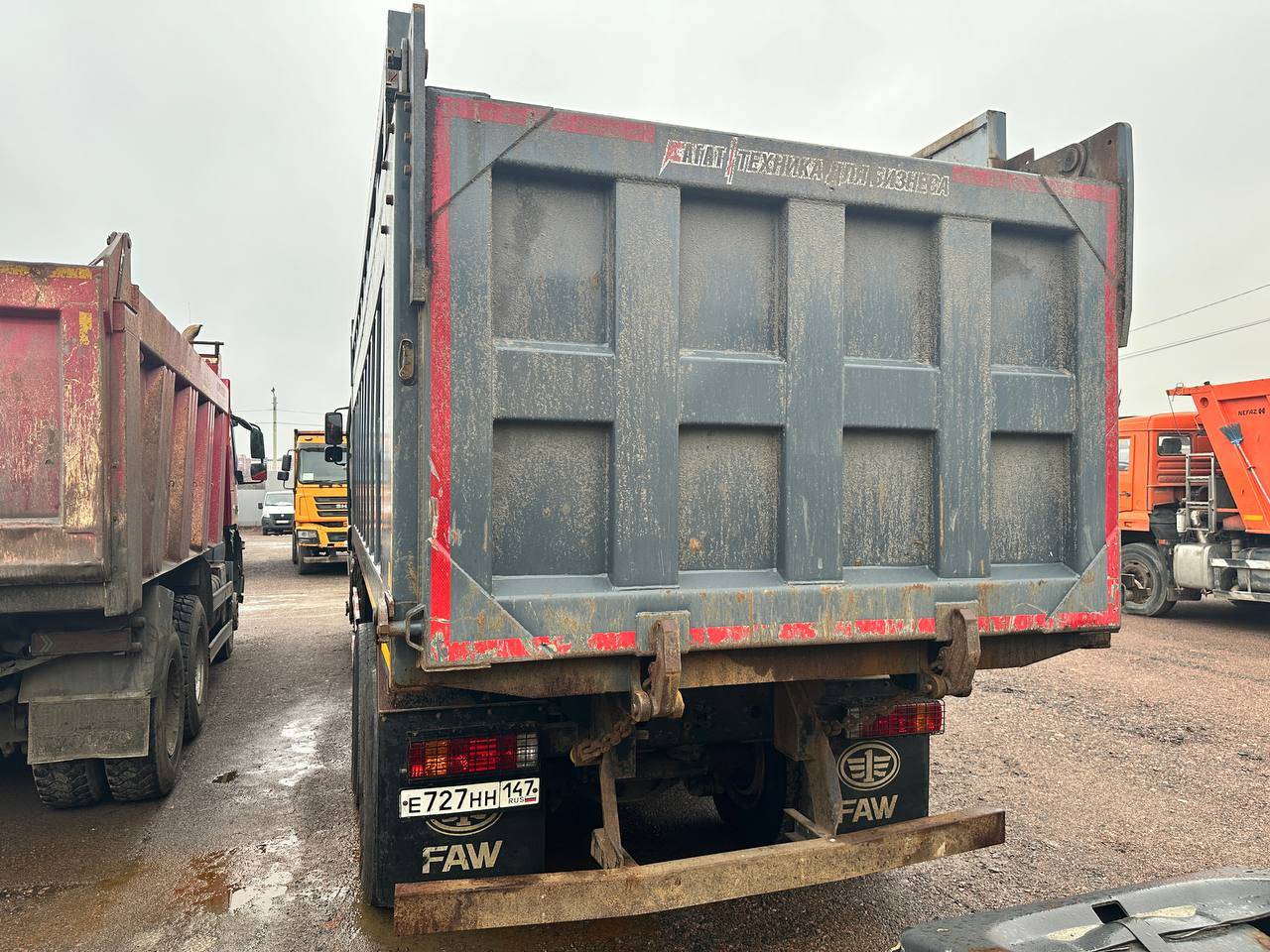 FAW CA3311P66K24T4E5 8х4,  71 643 км, 2023 года в лизинг