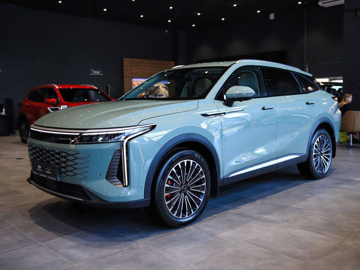 EXEED RX Premium 2.0 TGDI 8AT AWD