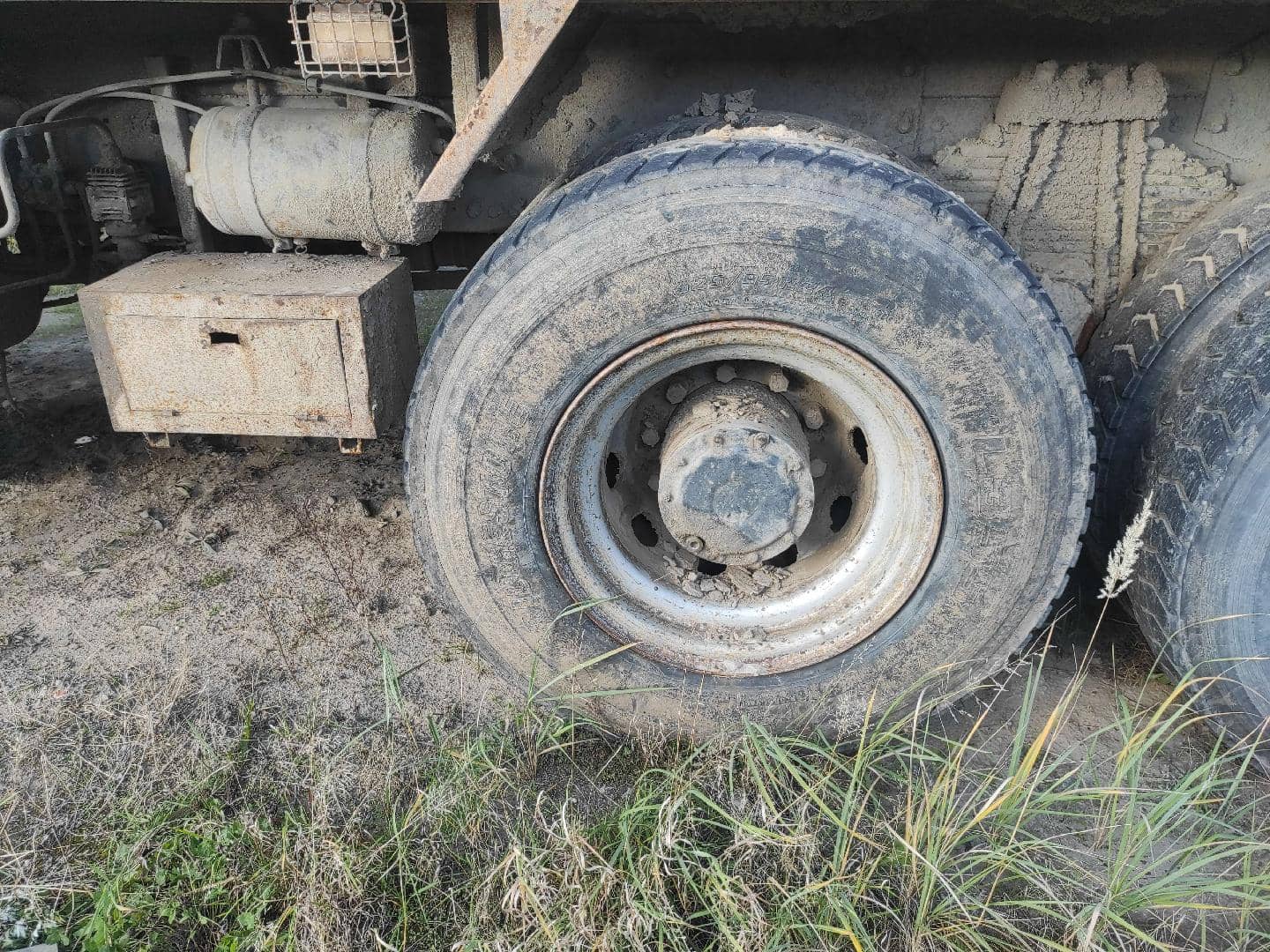 FAW CA3250P66K24L1TE5 6x6,  139 220 км, 2023 года в лизинг