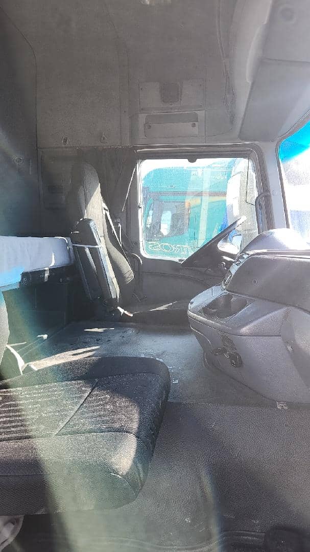 Mercedes-Benz Actros 3 1844 LS 4x2 (Megaspace),  1 132 986 км, 2018 года в лизинг