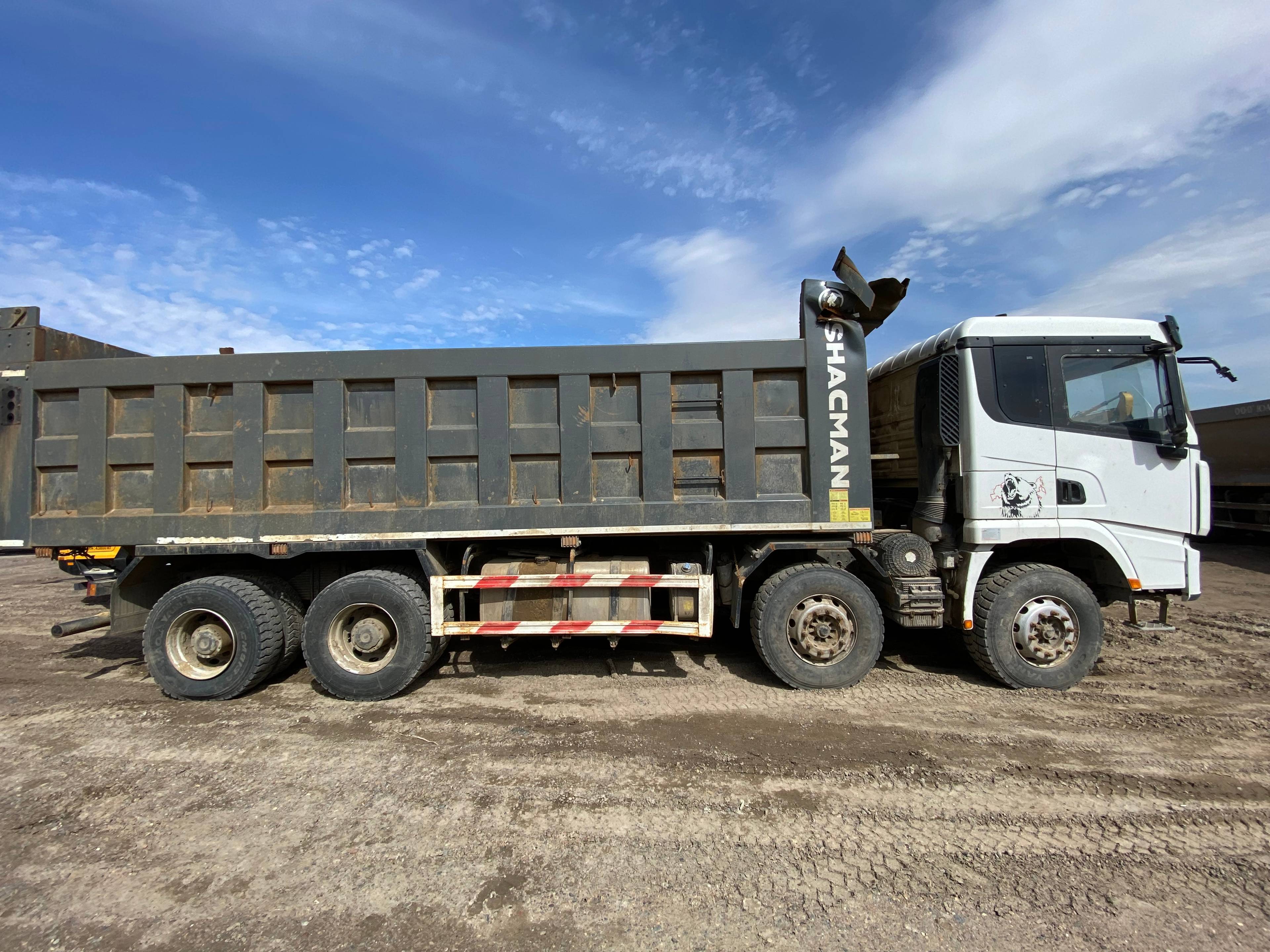Shacman SX33186V366 Лот 000001560