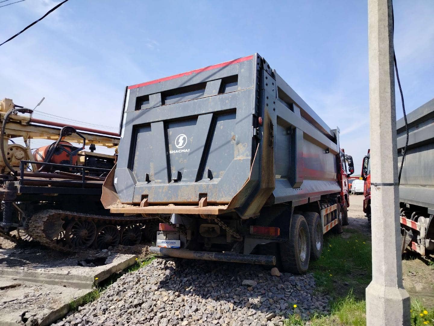 Shacman SX331863366 (скальный кузов),  85 310 км, 2023 года в лизинг