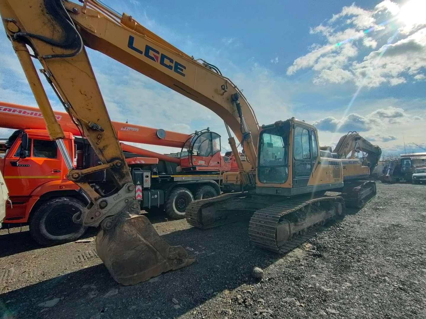 SDLG/LGCE E6215FLC, 2023 года в лизинг