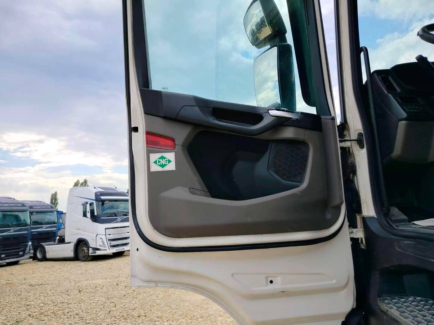 SCANIA R4X200 R410,  869 100 км, 2021 года в лизинг