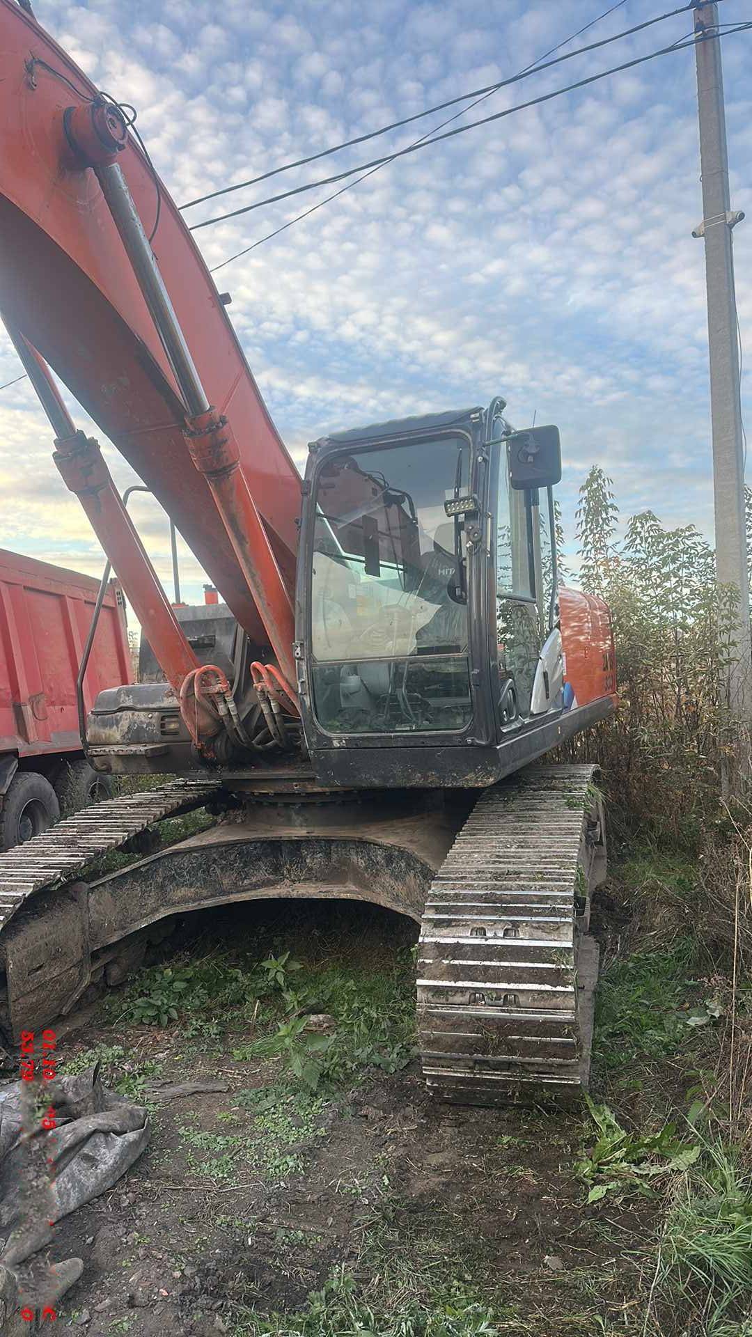 HITACHI ZX330-5A,  12 371 км, 2023 года в лизинг