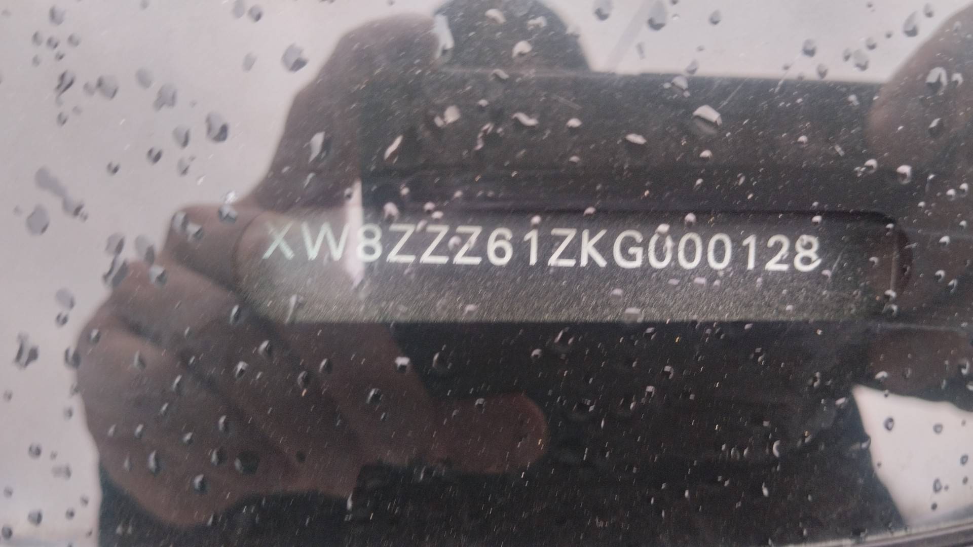 Volkswagen Polo,  326 272 км, 2018 года в лизинг