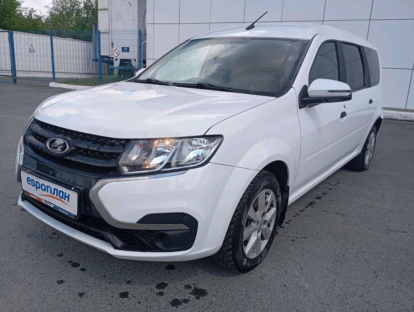 Lada Largus универсал