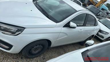 Lada Vesta седан