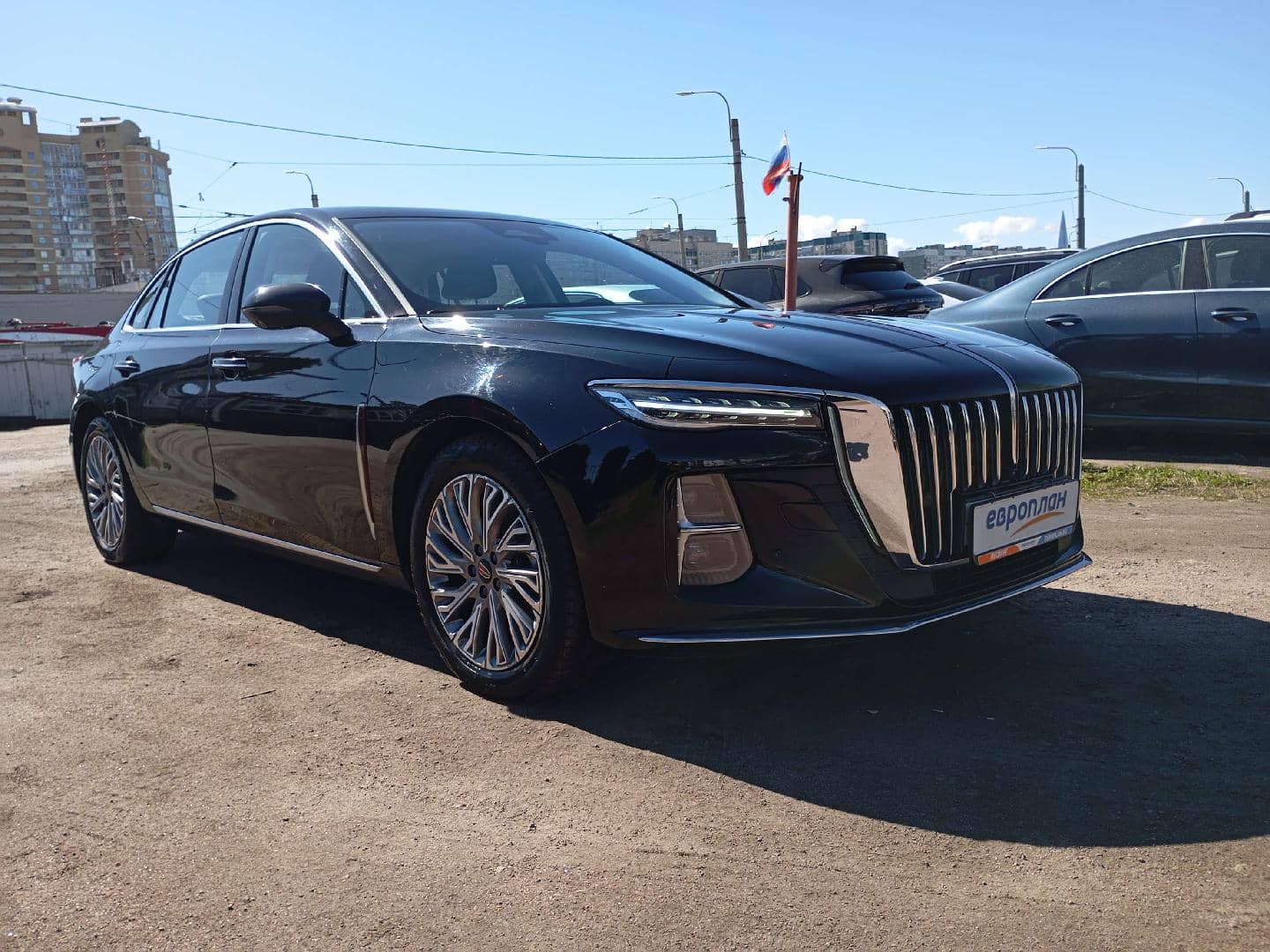 Hongqi H5,  62 984 км, 2024 года в лизинг